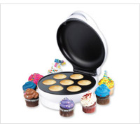 Product review of a mini cupcake maker.