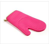 Small product picture of silicone oven glove.